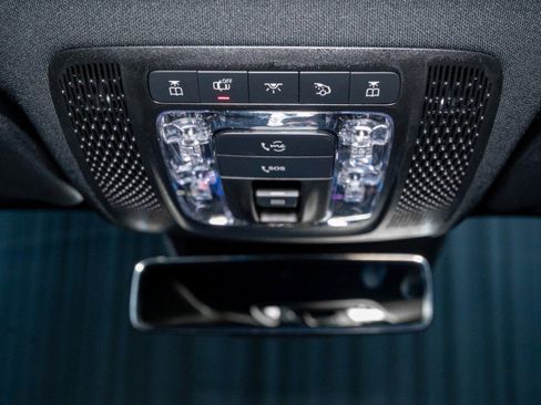 Certified 2025 Mercedes-Benz CLA 250 4MATIC image 19