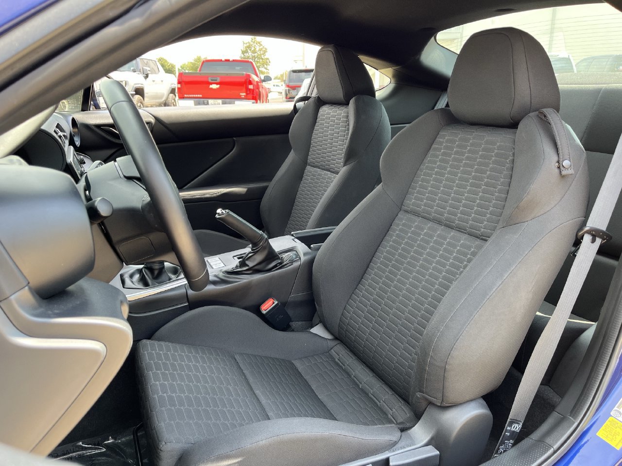 Used 2023 Toyota GR86 w/ ALL Weather Mat Package (TMS) RWD image 22