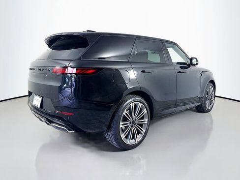 New 2026 Land Rover Range Rover Sport Dynamic SE AWD/4WD image 5
