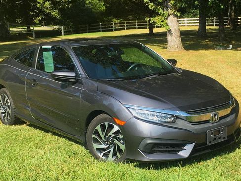 Used 2016 Honda Civic LX-P image 7