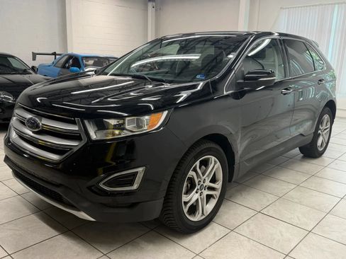 Used 2016 Ford Edge Titanium AWD/4WD image 3