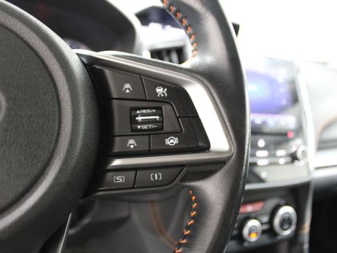 Used 2021 Subaru Crosstrek 2.5i Limited w/ Moonroof Package 1 image 11