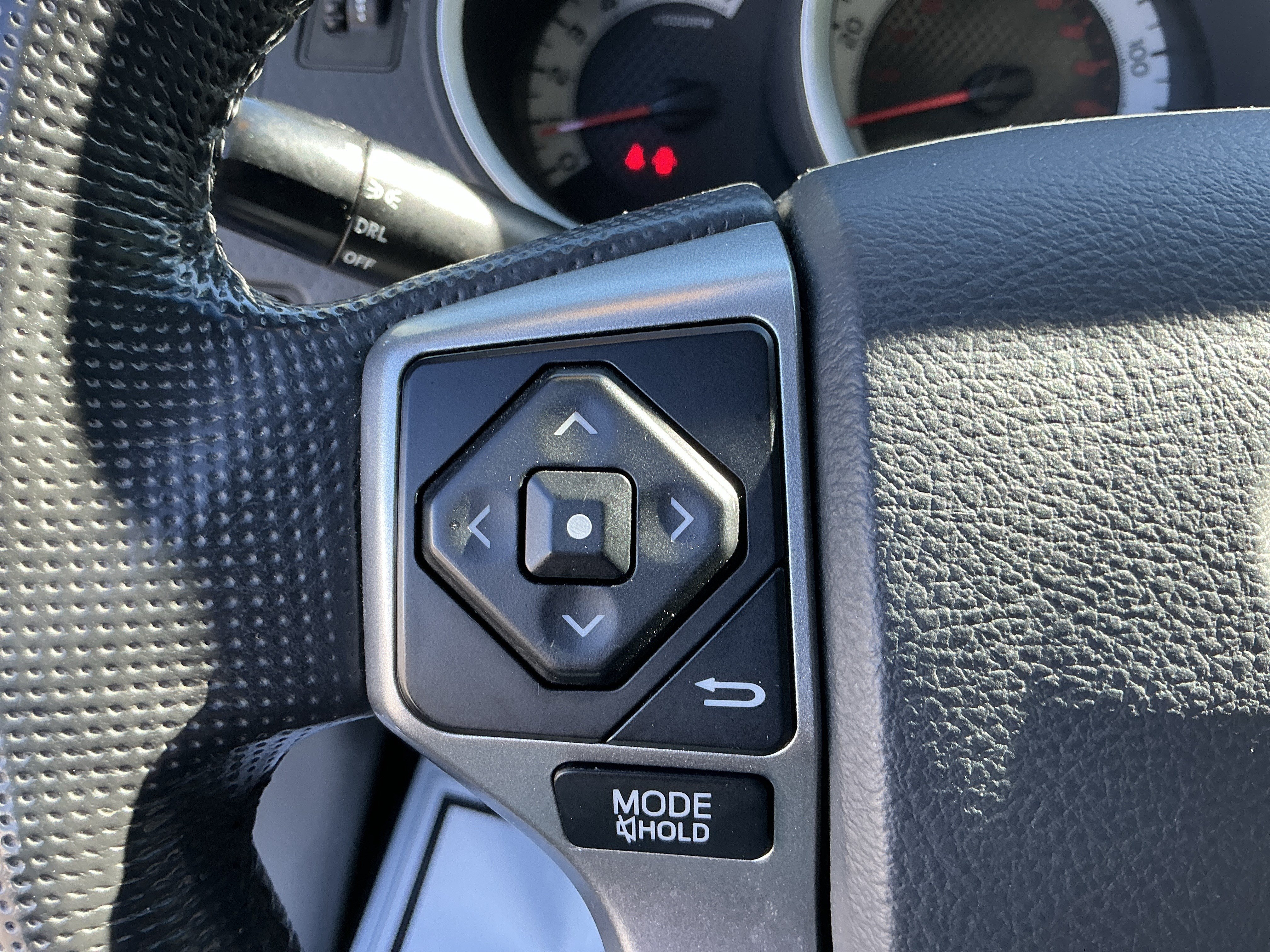 Used 2015 Toyota Tacoma 4x4 Double Cab image 17