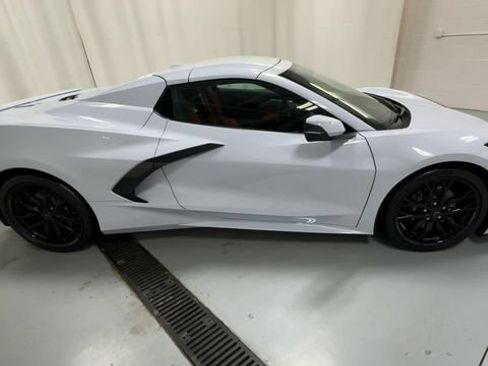 Used 2024 Chevrolet Corvette Stingray Premium Conv w/ 3LT RWD image 9