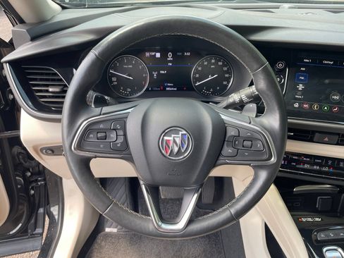 Used 2023 Buick Envision Avenir AWD/4WD image 19