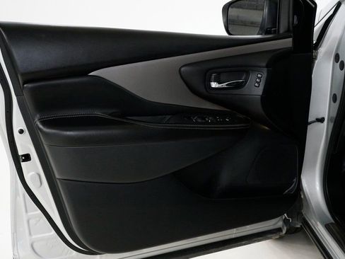 Used 2023 Nissan Murano SL image 7