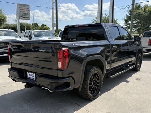 Used 2023 GMC Sierra 1500 Elevation w/ Elevation Premium Package AWD/4WD image 5