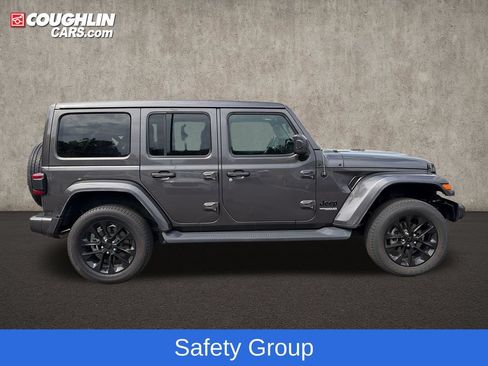 Used 2021 Jeep Wrangler Unlimited Sahara AWD/4WD image 10