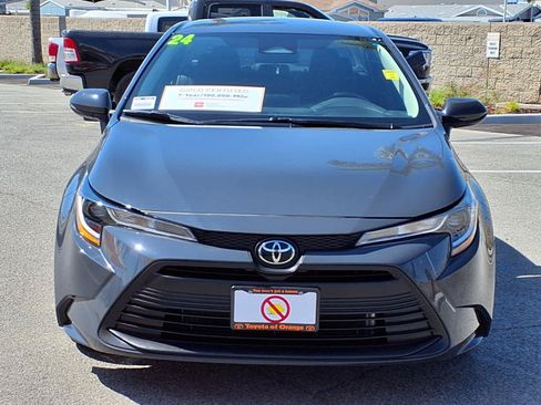 Certified 2024 Toyota Corolla LE w/ LE Convenience Package FWD image 2