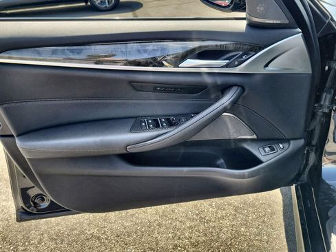 Used 2023 BMW 530e w/ M Sport Package RWD image 23