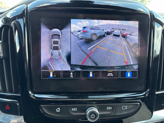 Used 2023 Chevrolet Traverse RS AWD/4WD image 32