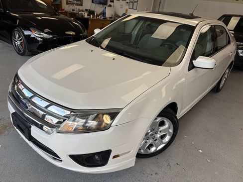 Used 2010 Ford Fusion SE FWD image 9