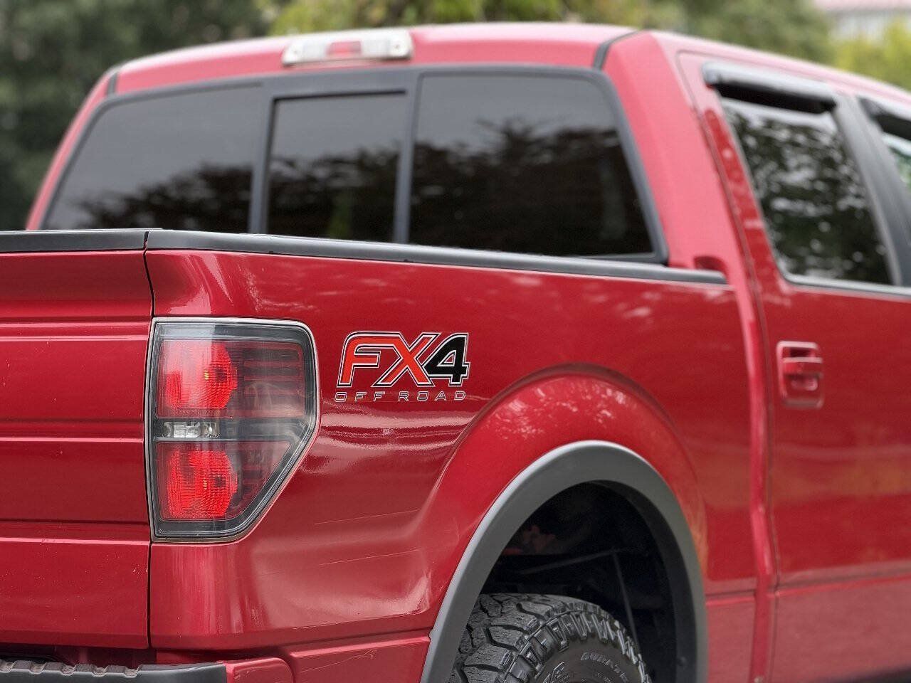 Used 2012 Ford F150 FX4 w/ FX Luxury Pkg AWD/4WD image 17