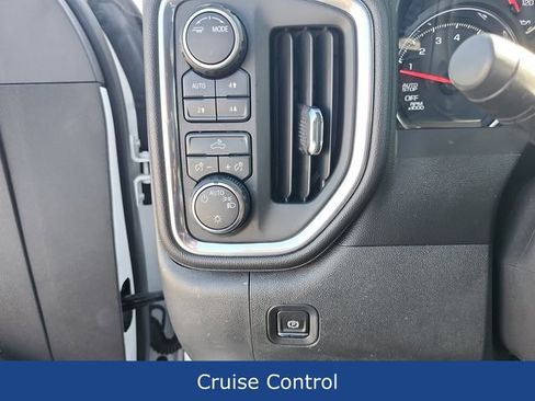 Used 2021 Chevrolet Silverado 1500 LT w/ Z71 Off-Road Package image 14