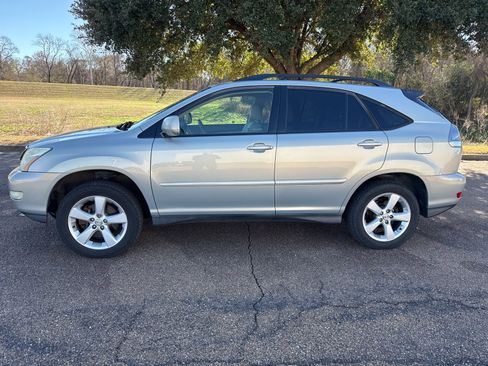 Used 2004 Lexus RX 330 AWD image 4
