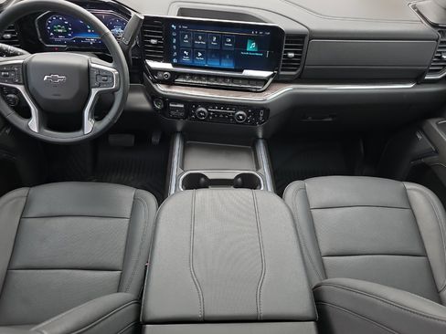 Used 2024 Chevrolet Silverado 2500 LTZ w/ LTZ Plus Package image 14