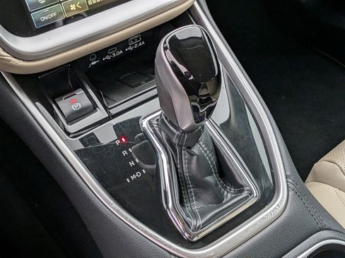 Certified 2024 Subaru Legacy Limited image 24