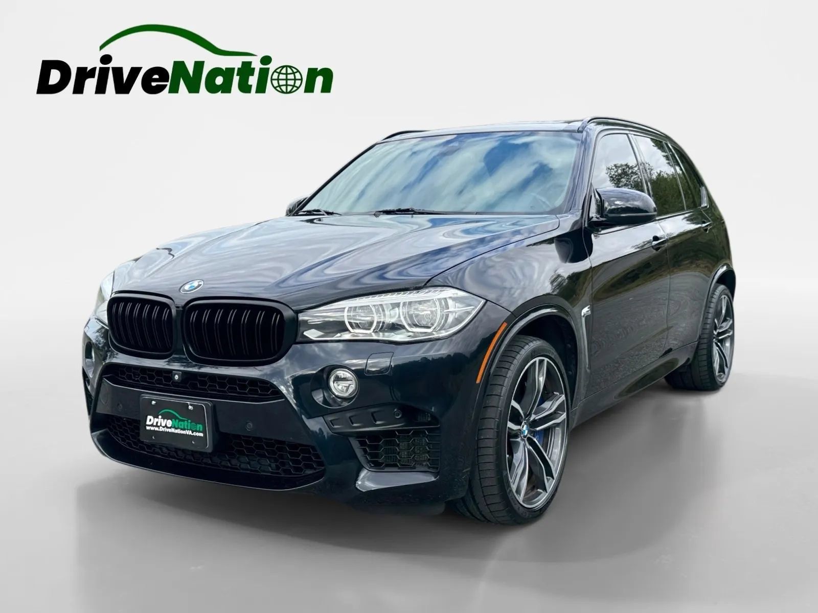Used 2016 BMW X5 M w/ Executive Package AWD/4WD image 1
