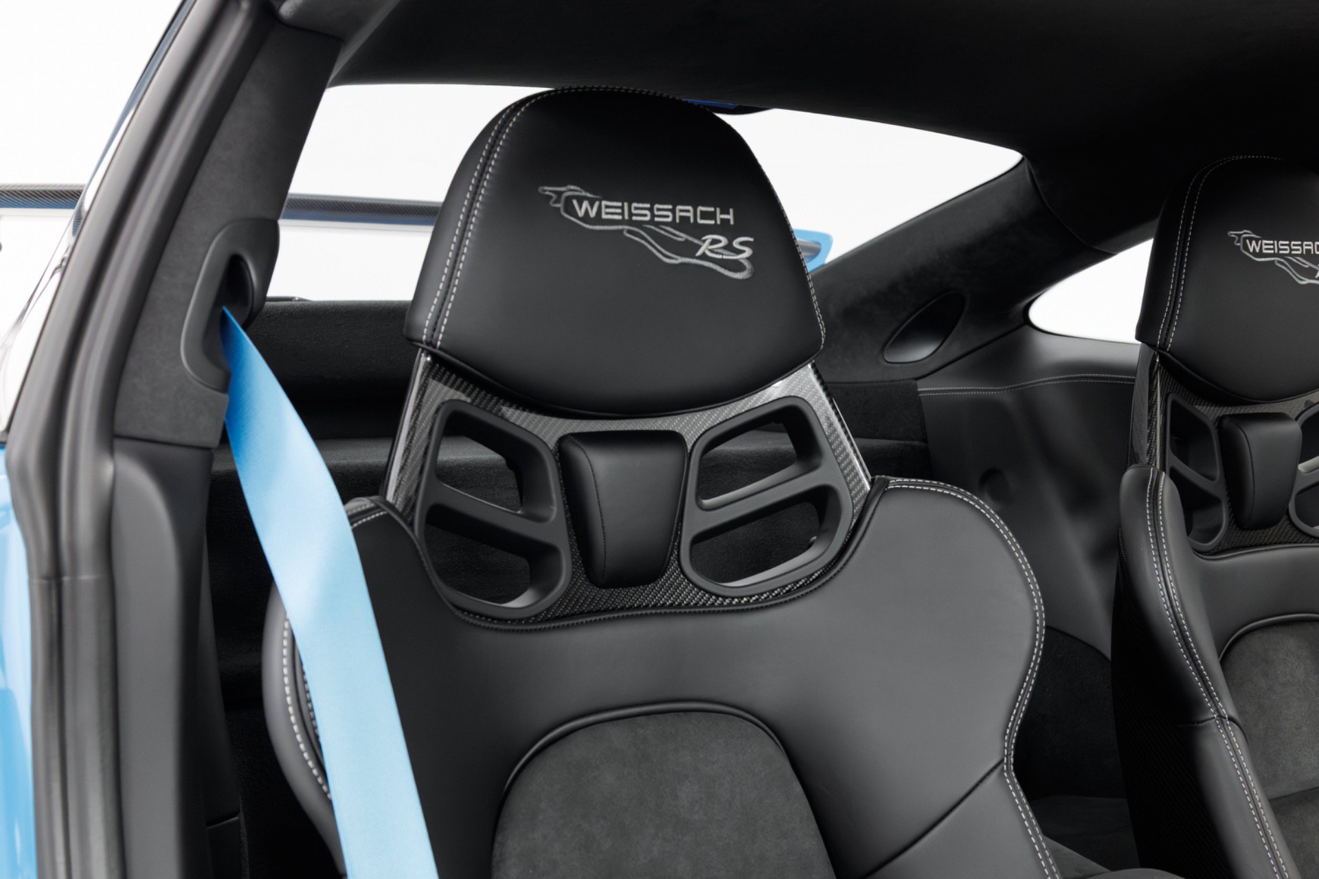 Used 2019 Porsche 911 GT2 RS RWD image 38