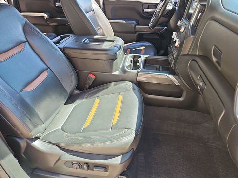 Used 2021 GMC Sierra 1500 AT4 image 28