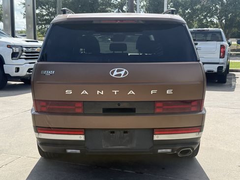 Used 2024 Hyundai Santa Fe Limited FWD image 6