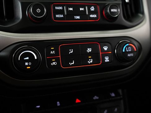 Used 2016 GMC Canyon SLT w/ Driver Alert Package AWD/4WD image 23