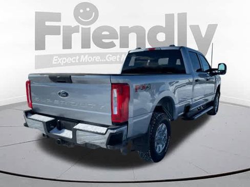 Used 2024 Ford F350 XLT image 5