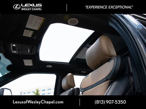 Used 2024 Ford F250 Lariat w/ Lariat Ultimate Package AWD/4WD image 21