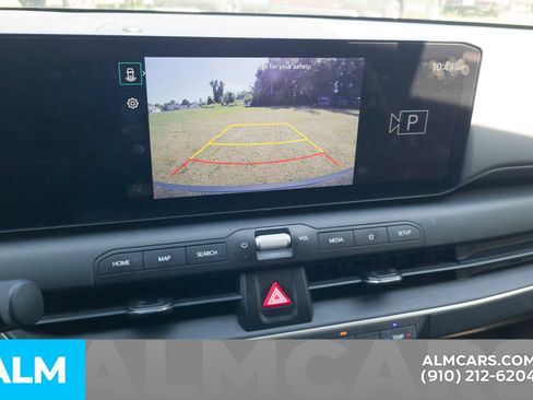 Used 2025 Kia K4 FWD image 9