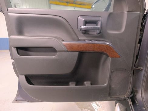 Used 2015 GMC Sierra 1500 SLE w/ SLE Value Package image 28