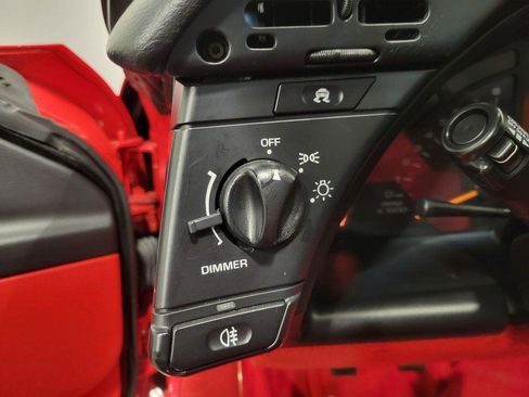 Used 1995 Chevrolet Corvette ZR1 image 12