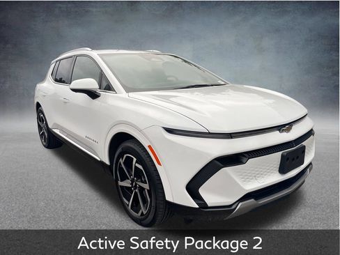 Used 2025 Chevrolet Equinox EV LT w/ Convenience Package FWD image 2