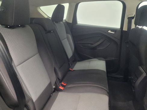 Used 2017 Ford Escape SE w/ SE Cold Weather Package AWD/4WD image 19