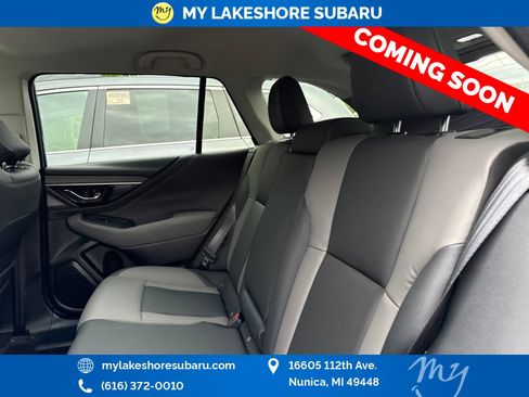 Used 2025 Subaru Outback Onyx Edition AWD/4WD image 10