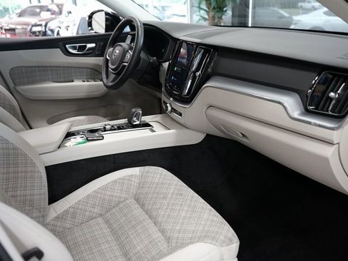 Used 2022 Volvo XC60 T8 Inscription Expression image 47