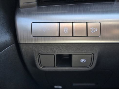 Used 2024 Hyundai Kona SEL w/ Convenience Package image 28