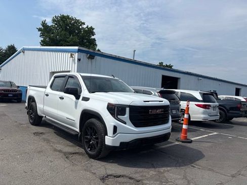 Used 2024 GMC Sierra 1500 Pro w/ Graphite Edition AWD/4WD image 2