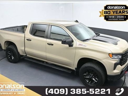 Used 2022 Chevrolet Silverado 1500 LT Trail Boss AWD/4WD image 18