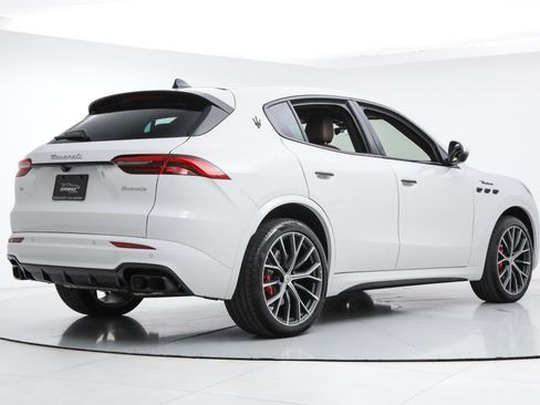 New 2026 Maserati Grecale Modena AWD/4WD image 5