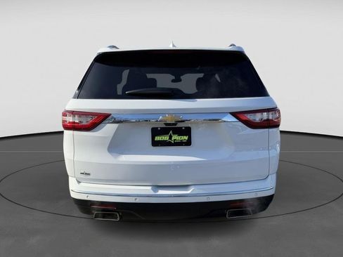Used 2018 Chevrolet Traverse Premier image 5