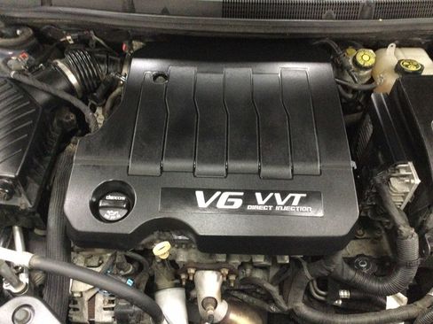 Used 2013 Buick LaCrosse Leather w/ Driver Confidence Package image 22