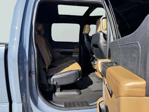 Used 2023 Ford F250 Lariat w/ Lariat Ultimate Package image 43