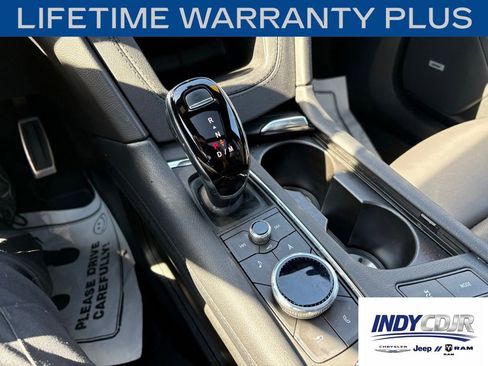 Used 2024 Cadillac XT6 Sport AWD/4WD image 19