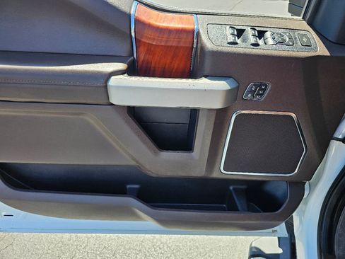 Used 2021 Ford F350 King Ranch w/ Chrome Package image 22