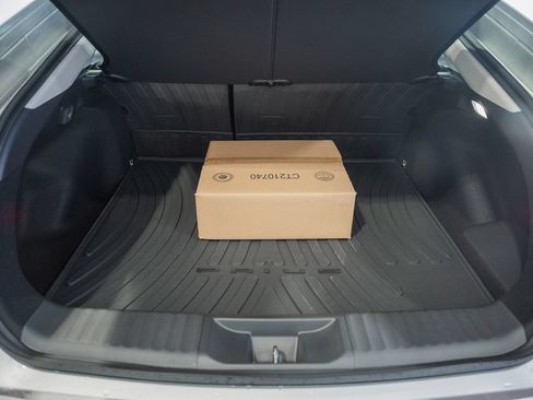 New 2026 Toyota Prius Plug-In Hybrid FWD image 9