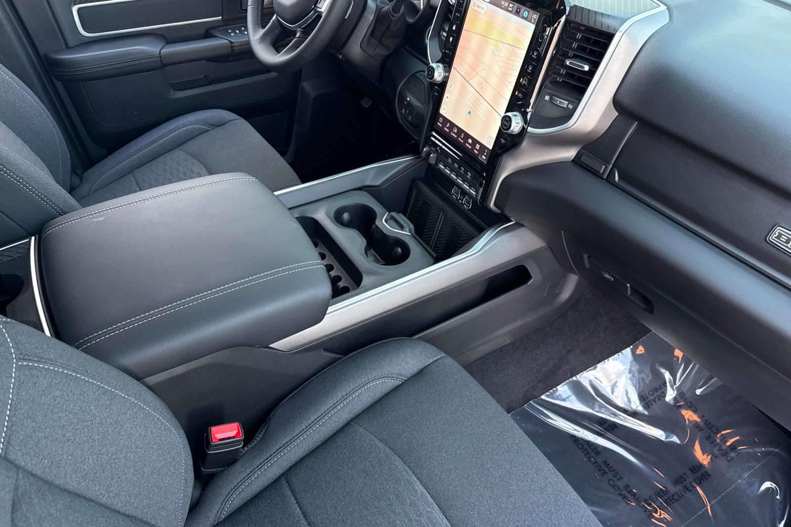 New 2026 RAM 3500 Big Horn AWD/4WD image 17