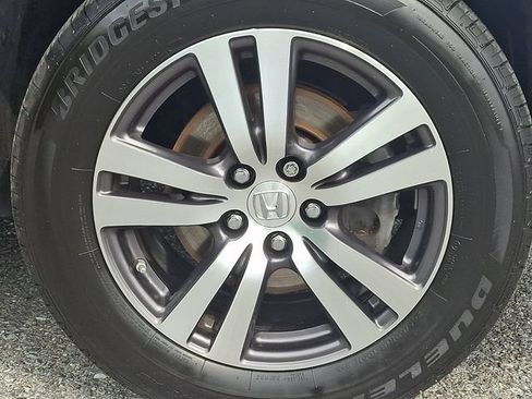 Used 2017 Honda Pilot EX-L image 8