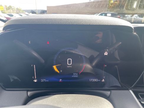 Used 2025 Chevrolet TrailBlazer LT image 36