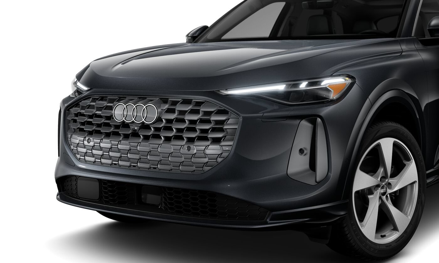 Certified 2025 Audi Q5 Premium Plus AWD/4WD image 6
