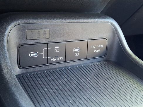 Used 2024 Hyundai Kona SEL image 25